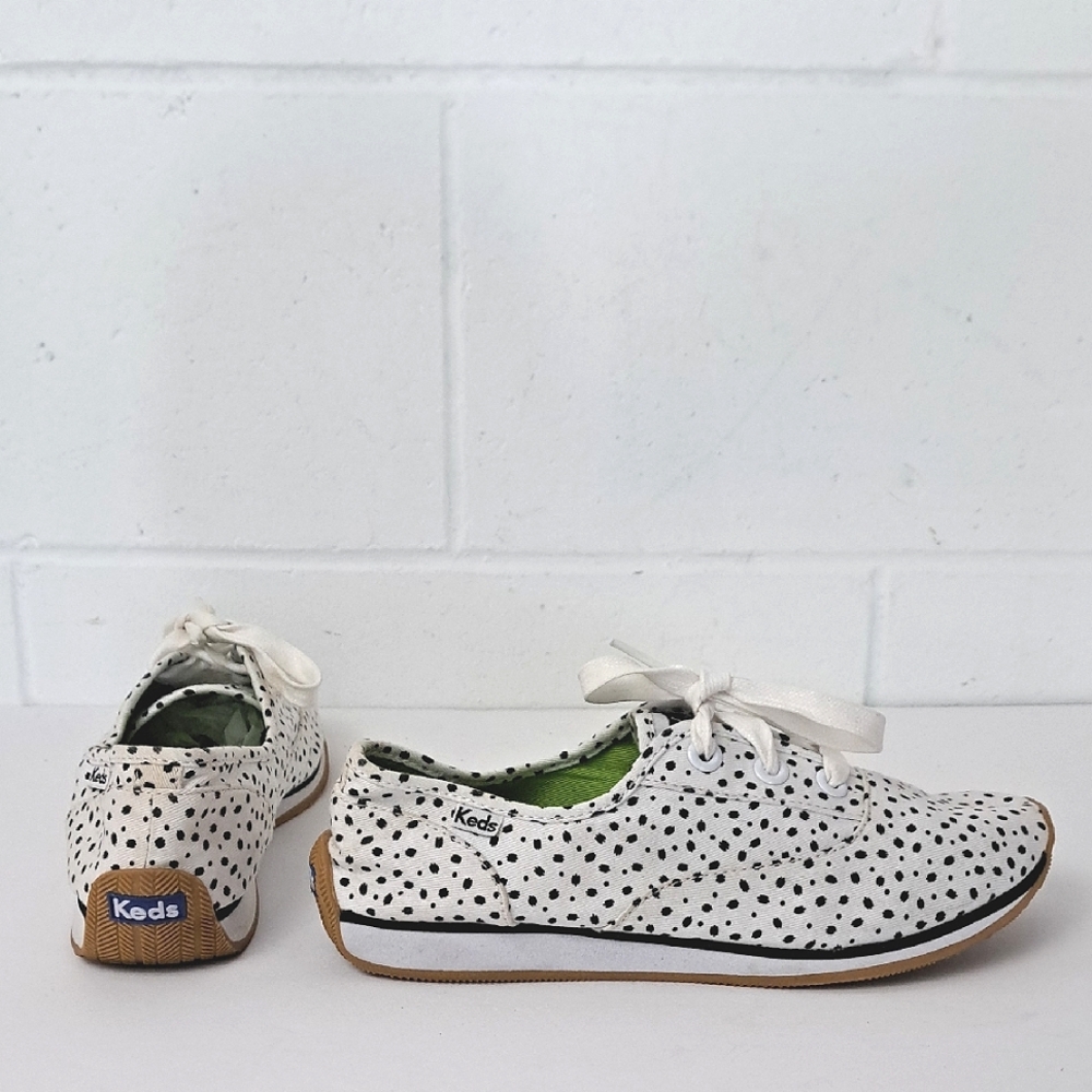 Keds White Canvas Sneakers with Black Polka Dots